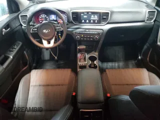 2021 Kia Sportage LX z VIN KNDPMCAC1M7847412, wystawiony jako Copart lot #57810425 z przebiegiem 32 873 mil mil oraz Szkoda całkowita • Salvage title. Historia ofert i sprzedaży dostępna na DreamBid. Obrazek 8.