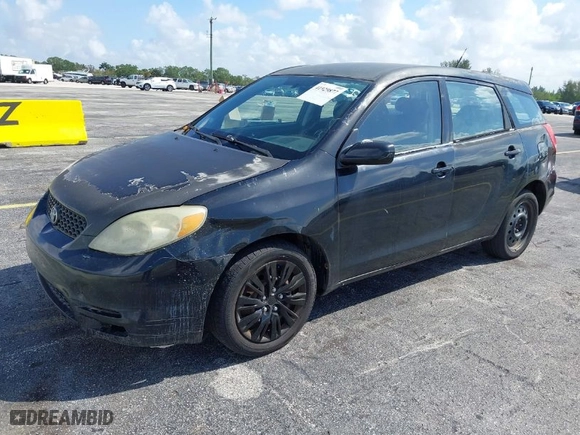 2003 Toyota Matrix Std with VIN 2T1KR32E63C116953, listed as a IAAI auction lot 41929877 with 299,999 mi miles. Bid and sale history available at carsss.com. Image 2.