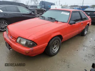 1992 Ford Mustang with VIN 1FACP41M6NF128318, listed as a Copart auction lot 45322375 with 5,810 mi miles and Clean title. Bid and sale history available at DreamBid. Image 1.