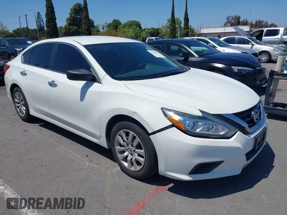 2017 Nissan Altima SV with VIN 1N4AL3AP2HC292095, listed as a IAAI auction lot 42145110 with 85,739 mi miles and . Bid and sale history available at carsss.com. Image 1.