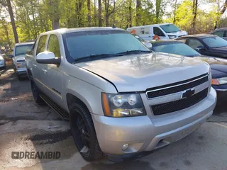 2007 Chevrolet Avalanche LS z VIN 3GNEC12017G211706, wystawiony jako IAAI lot #42015650 z przebiegiem Nie podano mil oraz . Historia ofert i sprzedaży dostępna na DreamBid. Obrazek 1.