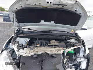2019 Toyota Highlander SE with VIN 5TDJZRFH1KS567376, listed as a IAAI auction lot 42728105 with 58,970 mi miles and . Bid and sale history available at DreamBid. Image 10.