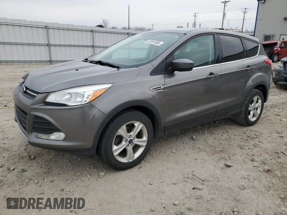 2013 Ford Escape SE with VIN 1FMCU0GX1DUB45336, listed as a Copart auction lot 52261585 with 141,639 mi miles and Non Repairable. Bid and sale history available at carsss.com. Image 1.