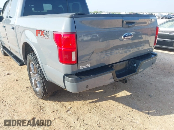 2020 Ford F-150 XL z VIN 1FTEW1EP5LKD31715, wystawiony jako IAAI lot #42326958 z przebiegiem 62 390 mil mil oraz . Historia ofert i sprzedaży dostępna na DreamBid. Obrazek 6.