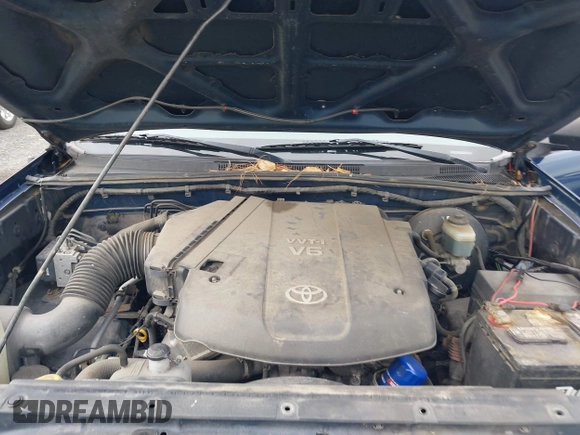 2008 Toyota Tacoma PreRunner with VIN 5TEJU62N58Z561553, listed as a IAAI auction lot 41943130 with 192,731 mi miles. Bid and sale history available at carsss.com. Image 10.