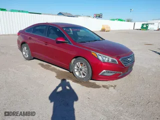 2015 Hyundai Sonata 2.4L SE with VIN 5NPE24AF3FH233750, listed as a IAAI auction lot 41875140 with 140,594 mi miles. Bid and sale history available at carsss.com. Image 1.