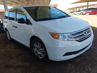 2013 Honda Odyssey LX with VIN 5FNRL5H2XDB028879, listed as a IAAI auction lot 41958988 with 49,868 mi miles and . Bid and sale history available at carsss.com. Image 1.