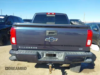 2018 Chevrolet Silverado 1500 LTZ with VIN 3GCUKSEC0JG273012, listed as a IAAI auction lot 41519902 with 90,531 mi miles. Bid and sale history available at carsss.com. Image 17.