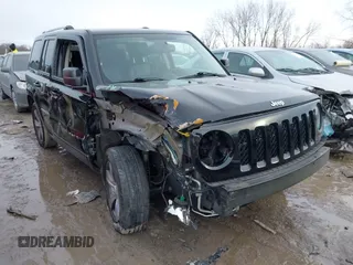 2016 Jeep Patriot Latitude with VIN 1C4NJPFA0GD683588, listed as a IAAI auction lot 41390053 with 65,135 mi miles and . Bid and sale history available at DreamBid. Image 1.