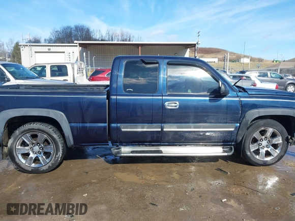2005 Chevrolet Silverado 1500 Z71 with VIN 1GCEK19Z55Z159638, listed as a IAAI auction lot 41601440 with 158,860 mi miles. Bid and sale history available at carsss.com. Image 14.