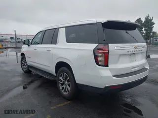 2021 Chevrolet Suburban LT with VIN 1GNSCCKD2MR150654, listed as a IAAI auction lot 41529412 with 36,479 mi miles. Bid and sale history available at carsss.com. Image 3.