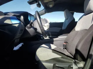 2019 Toyota C-HR XLE with VIN JTNKHMBX5K1049514, listed as a Copart auction lot 67380454 with 40,047 mi miles and Salvage Title. Bid and sale history available at DreamBid. Image 7.