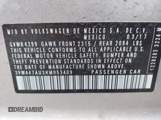 2017 Volkswagen GTI S z VIN 3VW447AU3HM053409, wystawiony jako IAAI lot #42345728 z przebiegiem 98 835 mil mil oraz . Historia ofert i sprzedaży dostępna na DreamBid. Obrazek 9.