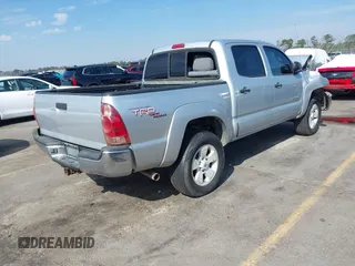 2007 Toyota Tacoma with VIN 3TMLU42N37M011891, listed as a IAAI auction lot 41662957 with 273,821 mi miles and . Bid and sale history available at DreamBid. Image 4.