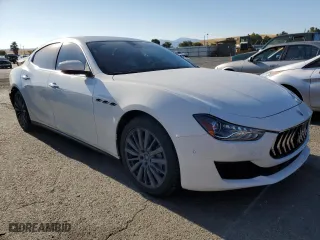 2018 Maserati Ghibli with VIN ZAM57XSA2J1304907, listed as a Copart auction lot 62223863 with 55,290 mi miles. Bid and sale history available at carsss.com. Image 4.
