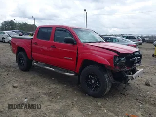 2007 Toyota Tacoma PreRunner with VIN 3TMJU62N27M033741, listed as a IAAI auction lot 41727134 with 226,089 mi miles. Bid and sale history available at carsss.com. Image 1.