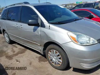 2005 Toyota Sienna CE with VIN 5TDZA23CX5S322655, listed as a IAAI auction lot 41884933 with 181,496 mi miles. Bid and sale history available at carsss.com. Image 6.
