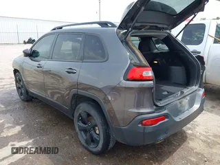 2018 Jeep Cherokee Latitude with VIN 1C4PJLCB2JD595549, listed as a IAAI auction lot 42132845 with 139,819 mi miles and . Bid and sale history available at DreamBid. Image 3.