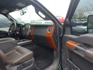 2016 Ford F-250 Lariat z VIN 1FT7W2BT3GEA96915, wystawiony jako IAAI lot #42191645 z przebiegiem 216 682 mil mil oraz . Historia ofert i sprzedaży dostępna na DreamBid. Obrazek 5.