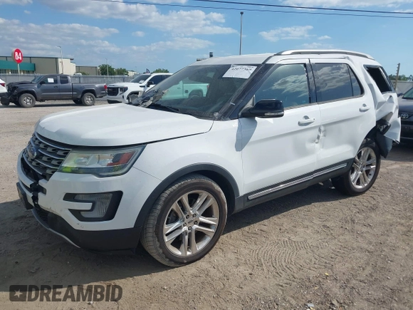 2017 Ford Explorer XLT with VIN 1FM5K7D87HGB87910, listed as a IAAI auction lot 42077369 with 51,245 mi miles and . Bid and sale history available at carsss.com. Image 17.