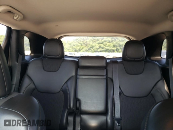 2018 Jeep Cherokee Latitude Plus with VIN 1C4PJLLB5JD519064, listed as a Copart auction lot 60925715 with 161,999 mi miles and Salvage title. Bid and sale history available at DreamBid. Image 10.
