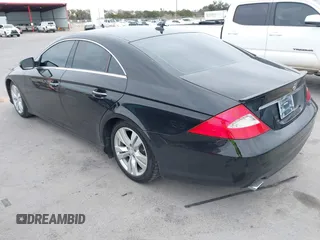 2009 Mercedes-Benz CLS-Class 5.5L with VIN WDDDJ72X99A141289, listed as a IAAI auction lot 41436528 with 126,649 mi miles. Bid and sale history available at carsss.com. Image 3.