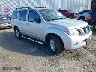 2012 Nissan Pathfinder LE with VIN 5N1AR1NNXCC626223, listed as a IAAI auction lot 41605858 with 234,382 mi miles. Bid and sale history available at carsss.com. Image 1.