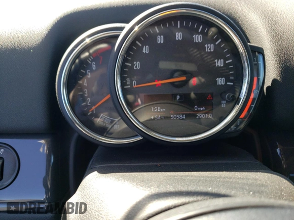 2018 MINI Countryman Cooper z VIN WMZYS7C33J3E07891, wystawiony jako Copart lot #46095305 z przebiegiem 50 584 mil mil oraz Szkoda całkowita • Salvage title. Historia ofert i sprzedaży dostępna na DreamBid. Obrazek 9.