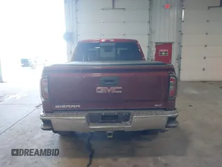 2017 GMC Sierra 1500 SLT z VIN 3GTU2NEC4HG303169, wystawiony jako IAAI lot #41745892 z przebiegiem 120 337 mil mil oraz . Historia ofert i sprzedaży dostępna na DreamBid. Obrazek 16.