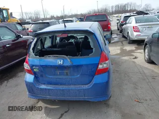 2007 Honda Fit Sport z VIN JHMGD38687S066337, wystawiony jako IAAI lot #41650915 z przebiegiem 227 776 mil mil oraz . Historia ofert i sprzedaży dostępna na DreamBid. Obrazek 17.