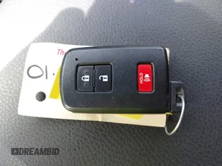 2023 Toyota Tacoma SR z VIN 3TYCZ5AN5PT151681, wystawiony jako IAAI lot #41936577 z przebiegiem 30 056 mil mil oraz . Historia ofert i sprzedaży dostępna na DreamBid. Obrazek 11.