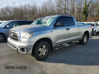 2011 Toyota Tundra 4WD Truck with VIN 5TFUY5F10BX158646, listed as a Copart auction lot 48298715 with 180,492 mi miles and Salvage Title. Bid and sale history available at carsss.com. Image 1.