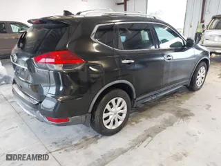 2017 Nissan Rogue S with VIN KNMAT2MTXHP555195, listed as a IAAI auction lot 41655766 with 1 mi miles. Bid and sale history available at carsss.com. Image 4.
