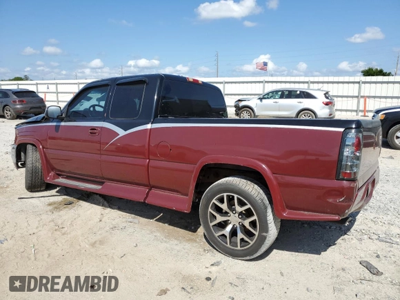 1999 GMC New Sierra 1500 SLE with VIN 2GTEC19T0X1510735, listed as a Copart auction lot 53745825 with 320,517 mi miles and Salvage Title. Bid and sale history available at carsss.com. Image 2.