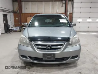 2006 Honda Odyssey EX with VIN 5FNRL38456B101102, listed as a IAAI auction lot 41861721 with 232,819 mi miles. Bid and sale history available at carsss.com. Image 6.