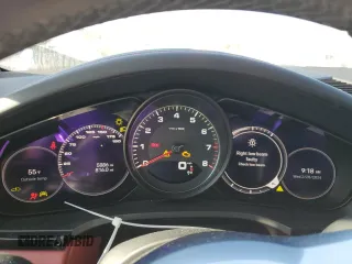 2023 Porsche Cayenne S z VIN WP1AB2AY4PDA14760, wystawiony jako Copart lot #44556414 z przebiegiem 5 886 mil mil oraz . Historia ofert i sprzedaży dostępna na DreamBid. Obrazek 9.