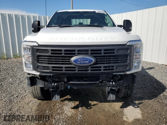 2024 Ford F-250 XL with VIN 1FT7W2BAXREC12385, listed as a Copart auction lot 62756345 with 18,893 mi miles and Clean title. Bid and sale history available at DreamBid. Image 5.