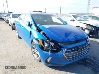 2017 Hyundai Elantra Value Edition z VIN KMHD84LF9HU283211, wystawiony jako IAAI lot #41645371 z przebiegiem 75 263 mil mil oraz . Historia ofert i sprzedaży dostępna na DreamBid. Obrazek 1.