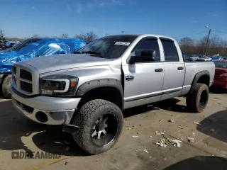 2007 Dodge Ram 2500 SLT with VIN 1D7KS28C87J535598, listed as a Copart auction lot 44952255 with 323,497 mi miles and Salvage Title. Bid and sale history available at carsss.com. Image 1.