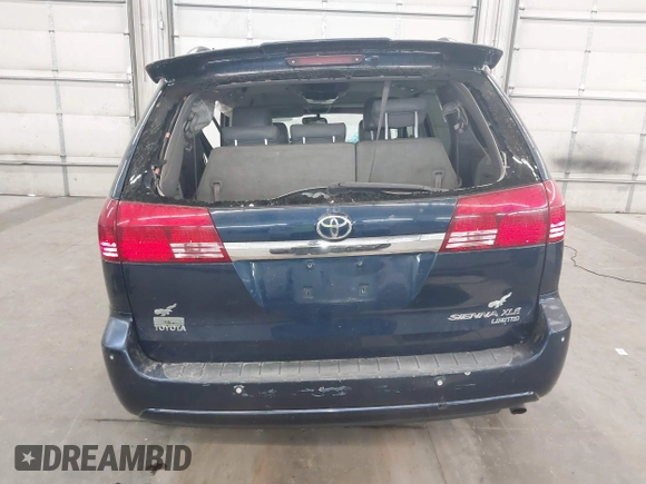 2004 Toyota Sienna XLE with VIN 5TDZA22C04S069314, listed as a IAAI auction lot 40338626 with Not Provided miles and . Bid and sale history available at carsss.com. Image 16.