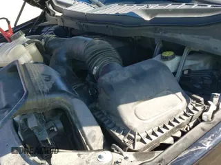 2023 Ford F-150 XL z VIN 1FTEW1C84PKE65570, wystawiony jako IAAI lot #43458853 z przebiegiem 66 423 mil mil oraz . Historia ofert i sprzedaży dostępna na DreamBid. Obrazek 19.