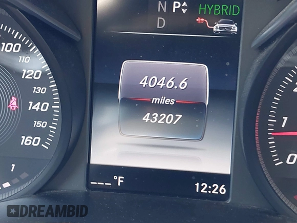2017 Mercedes-Benz C 350e with VIN 55SWF4HB8HU219807, listed as a IAAI auction lot 41848124 with 43,207 mi miles and . Bid and sale history available at DreamBid. Image 15.