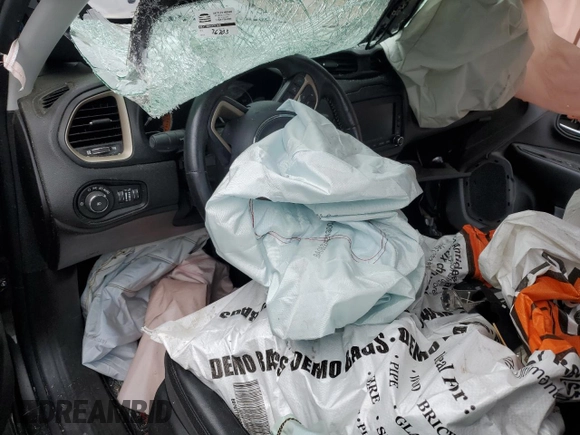 2016 Jeep Renegade Limited with VIN ZACCJBDT0GPD74512, listed as a Copart auction lot 57263705 with Not provided miles and Salvage title. Bid and sale history available at DreamBid. Image 8.