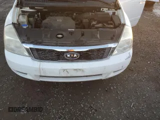 2011 Kia Sedona LX with VIN KNDMG4C72B6409873, listed as a Copart auction lot 78743494 with 137,161 mi miles and Clean Title. Bid and sale history available at carsss.com. Image 12.