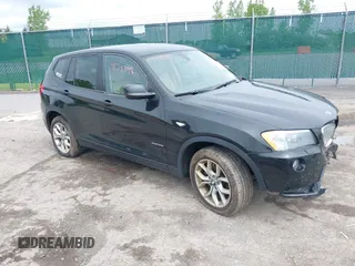 2014 BMW X3 xDrive35i z VIN 5UXWX7C5XE0E77033, wystawiony jako IAAI lot #42342043 z przebiegiem 117 992 mil mil oraz . Historia ofert i sprzedaży dostępna na DreamBid. Obrazek 1.