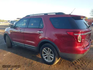 2014 Ford Explorer XLT with VIN 1FM5K7D94EGA02748, listed as a IAAI auction lot 41123742 with 246,910 mi miles. Bid and sale history available at carsss.com. Image 3.