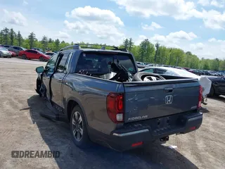 2017 Honda Ridgeline RTL-E with VIN 5FPYK3F77HB003274, listed as a IAAI auction lot 42268854 with 71,049 mi miles and . Bid and sale history available at DreamBid. Image 3.