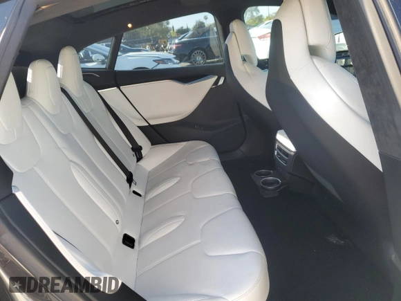 2017 Tesla Model S 100D с VIN 5YJSA1E23HF199497, выставлен на аукционе Copart как лот 51302475 с пробегом 61 993 миль миль и Списание • Salvage title. История ставок и продаж доступна на DreamBid. Изображение 11.
