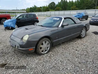 2003 Ford Thunderbird Deluxe z VIN 1FAHP60A53Y114596, wystawiony jako Copart lot #60171565 z przebiegiem 127 862 mil mil oraz Czysty tytuł • Clean title. Historia ofert i sprzedaży dostępna na DreamBid. Obrazek 1.