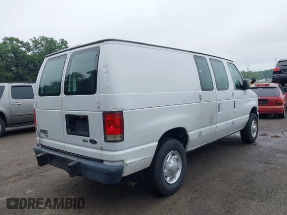 2014 Ford Econoline Cargo Commercial with VIN 1FTNE2EW2EDA95726, listed as a IAAI auction lot 42624814 with 262,321 mi miles and . Bid and sale history available at DreamBid. Image 4.